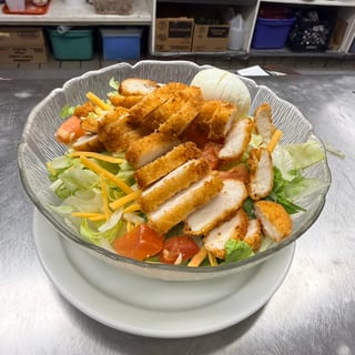 Chef's Chicken Crunch Salad